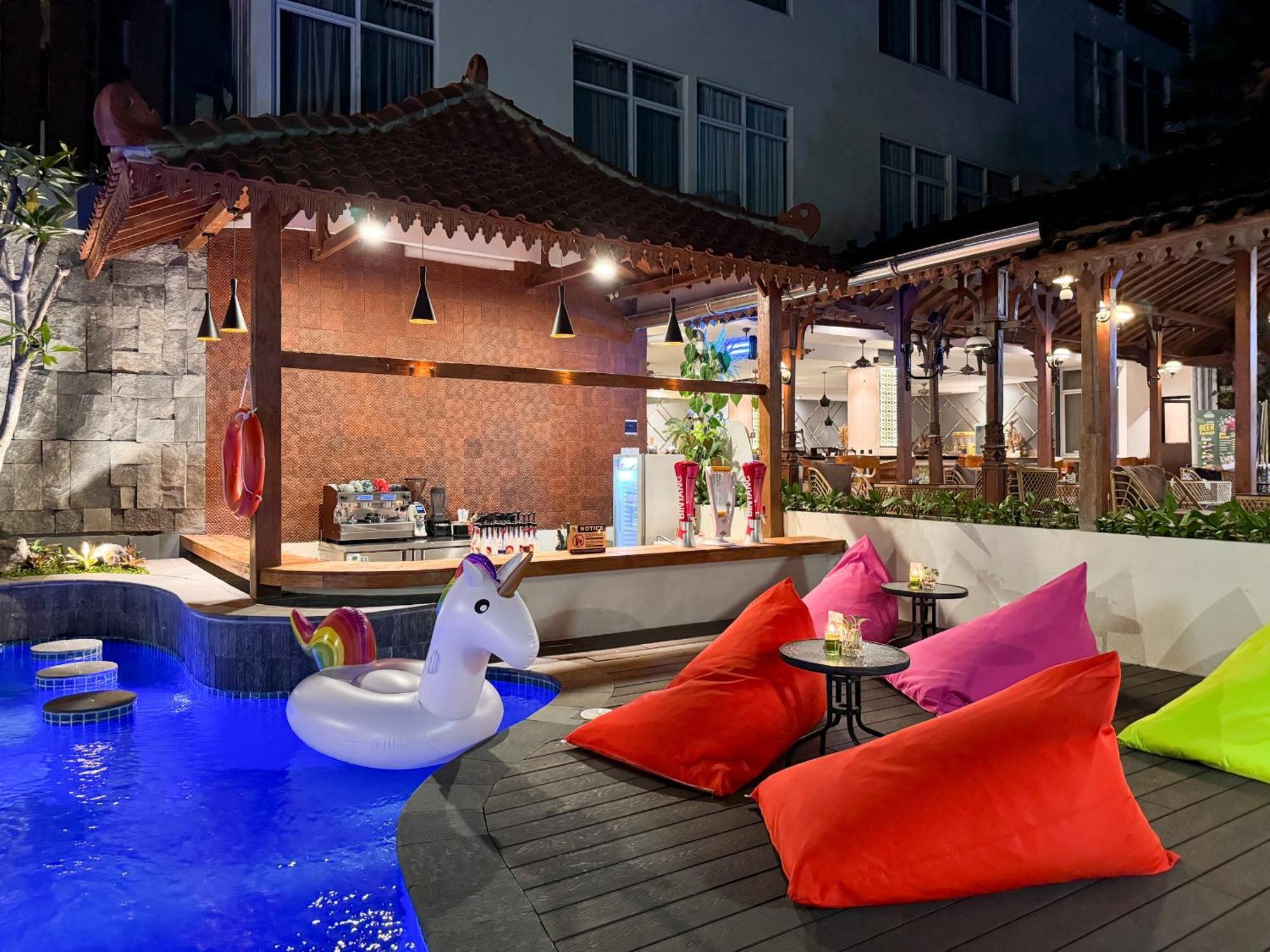 Aveon Yogyakarta Hotel Maguwo